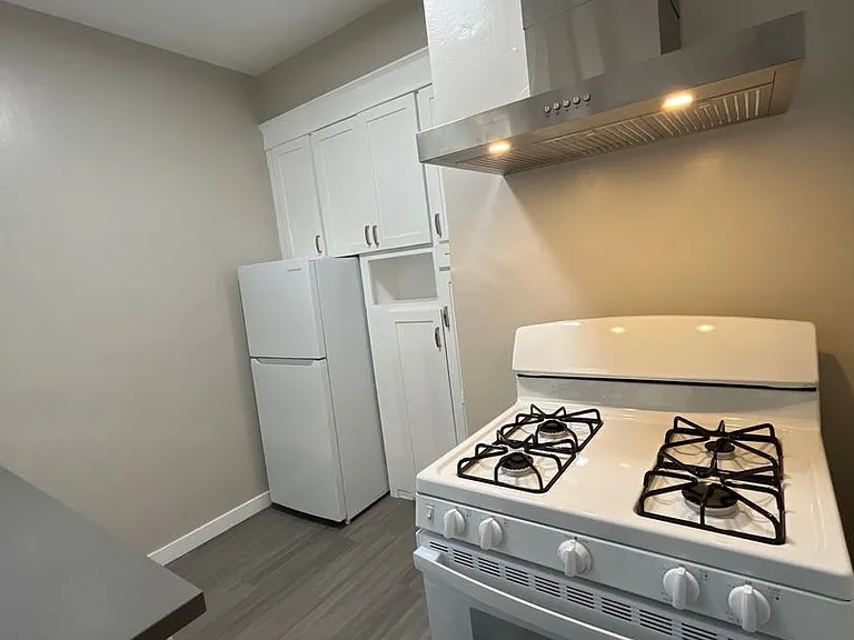 443 Orange Ave Long Beach, Ca 90802 — Photo 7