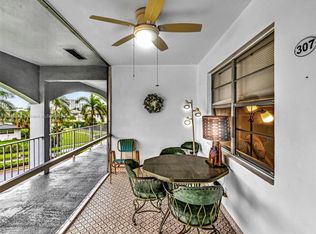541 Blue Heron Dr APT 307, Hallandale, FL 33009