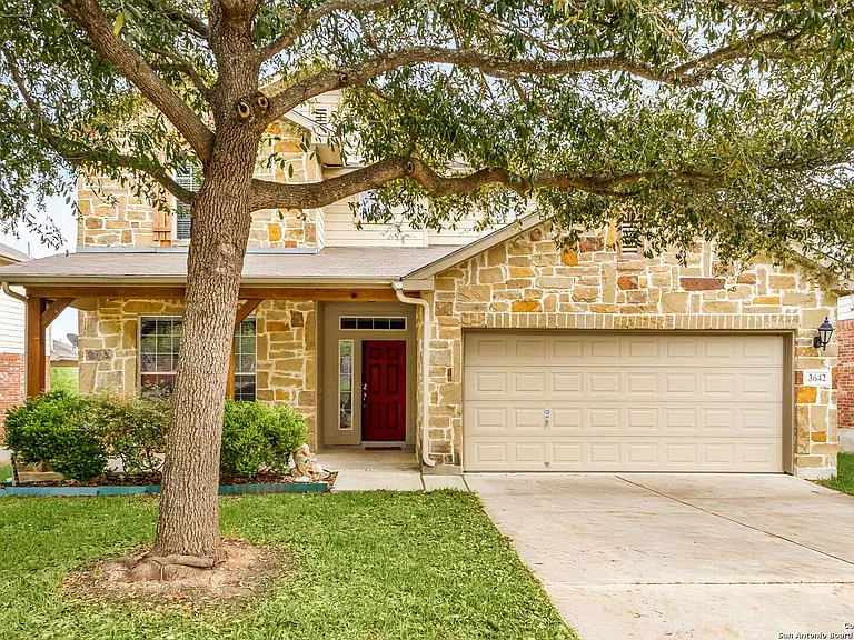 3642 Pinyon Pne — Photo 1