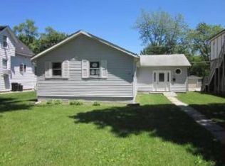 1611 East Ave, Crete, IL 60417