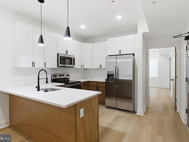 2223 N 22nd St #2 — Photo 6