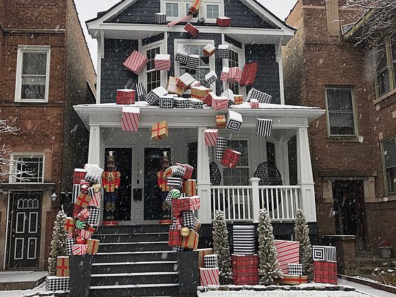 3rd image of 1716 W Balmoral Ave #G