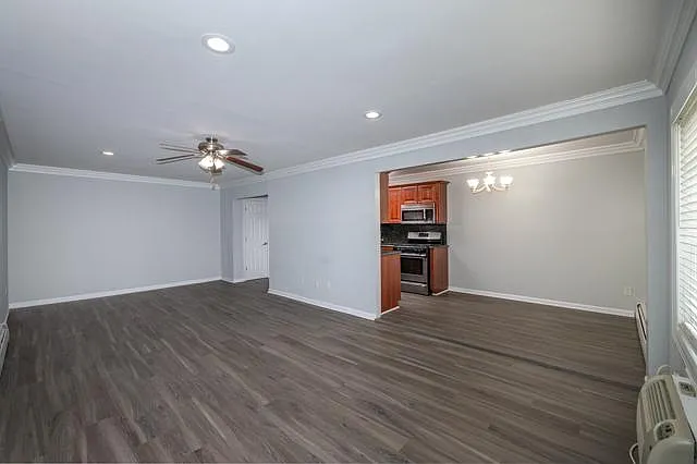 Fairfield North at Bay Shore — Photo 4