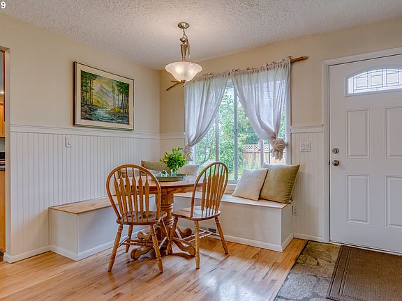 4th image of 7009 NE 58th St