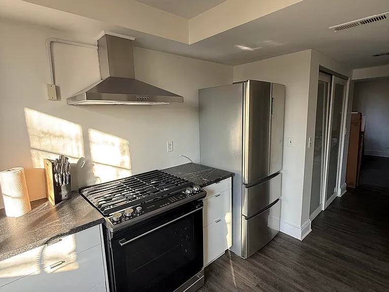 2709 Eton Rd — Photo 8