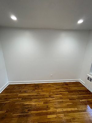 5th image of 350 E 19th St APT 2H