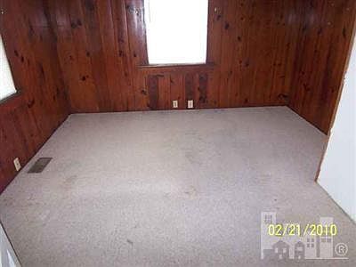 5th image of 905 N Carolina Beach Avenue