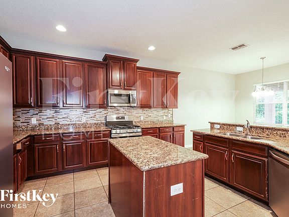 4th image of 20618 Whitebud Ct