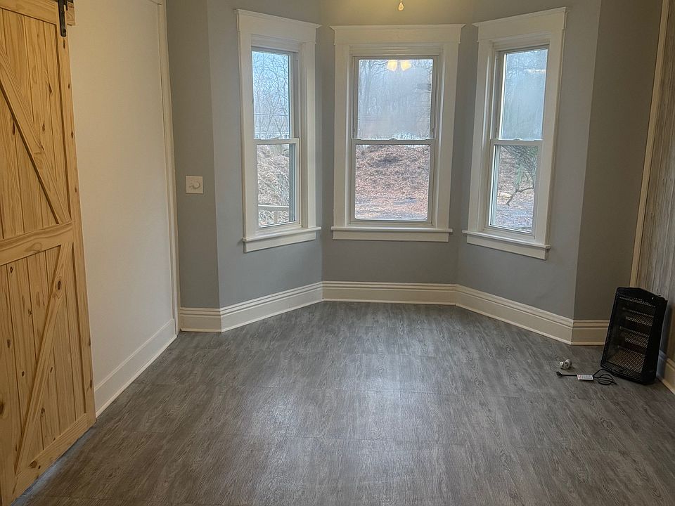 Unit A Main Bedroom