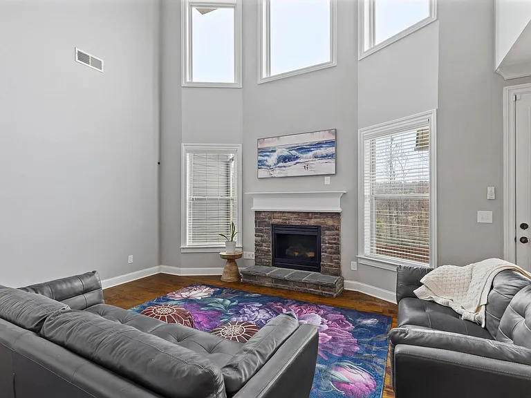 1016 Highgrass Ct — Photo 8