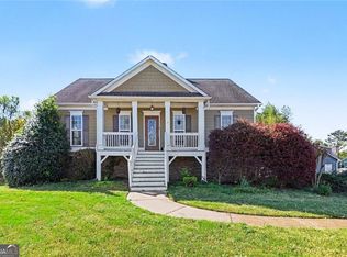 19 Safe Harbor Trl, Dallas, GA 30157