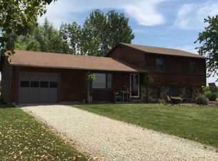 3284 W Curve Rd, Vincennes, IN 47591