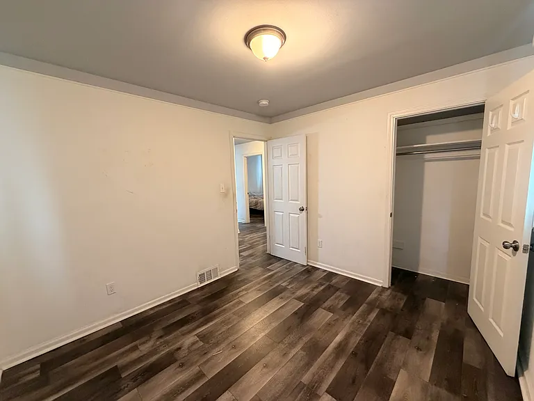 28622 Leona St — Photo 15