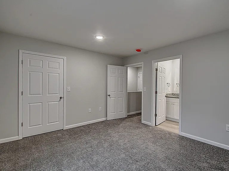 1080 Packing House Rd #2 — Photo 6