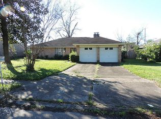 12215 Blue River Dr, Houston, TX 77050