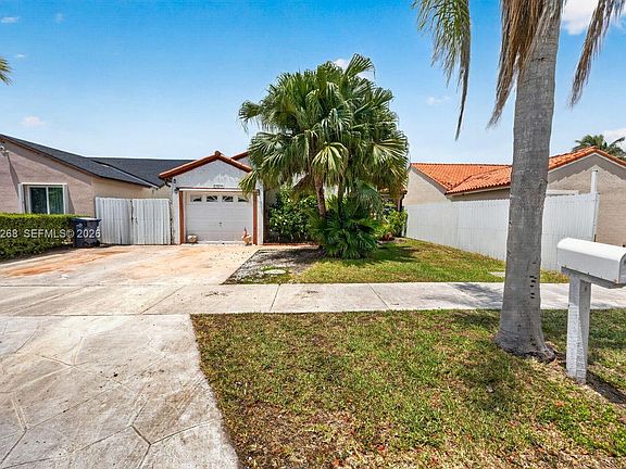 4th image of 25014 SW 123rd Pl