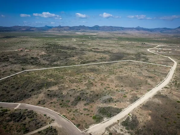 26 Antelope Dr, Alpine, TX 79830