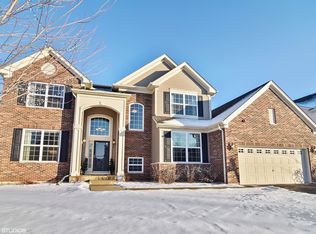 2141 Edgartown Ln, Hoffman Estates, IL 60192