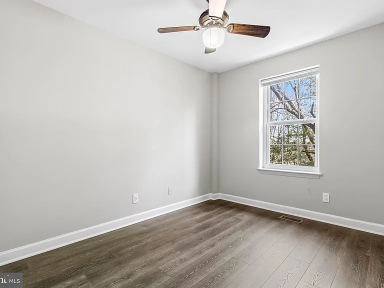 3842 Chesterwood Dr #3842 — Photo 23