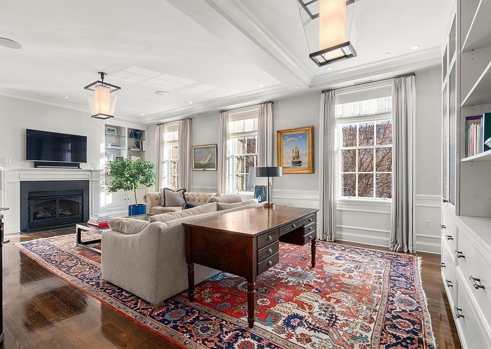 1st image of 413 Commonwealth Ave APT 5
