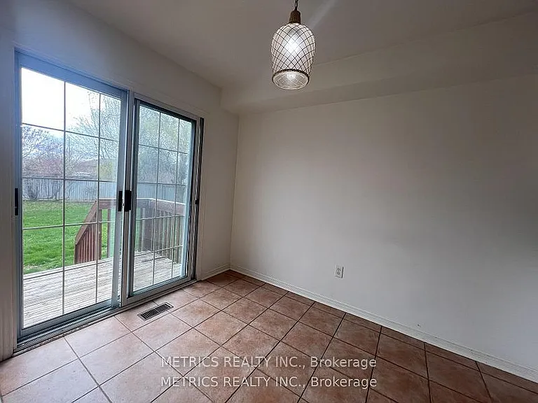 55 Frank Johnston Rd — Photo 7