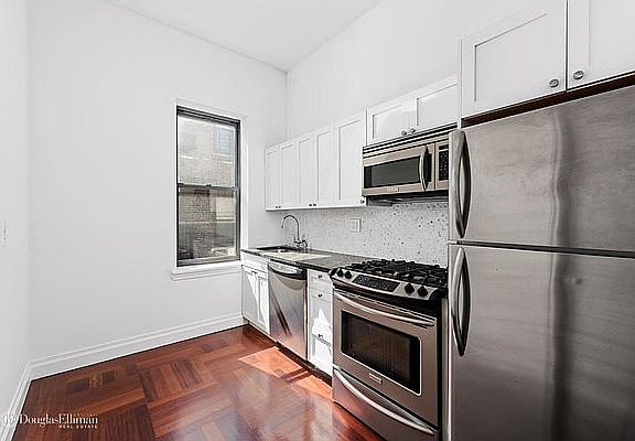 3rd image of 607 W 137th St APT 61