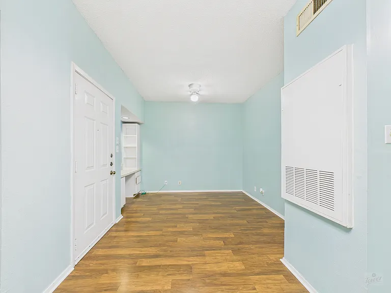 3316 Guadalupe St #220 — Photo 6