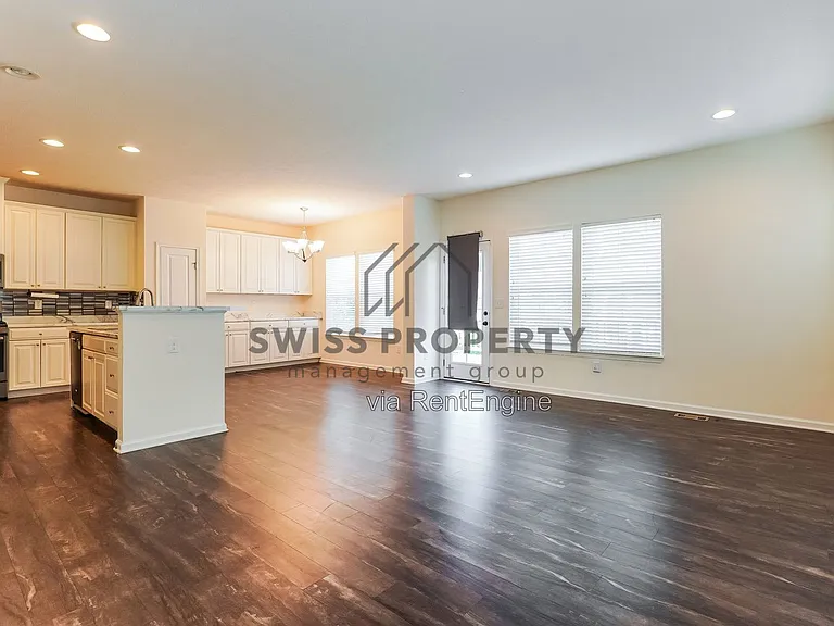 3865 Gabrielle Dr — Photo 3
