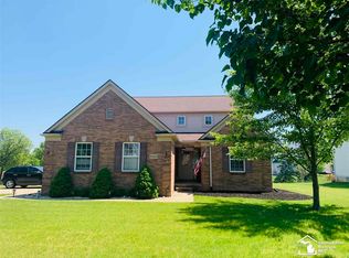 6929 Anna Dr, Belleville, MI 48111