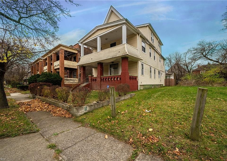 1st image of 1658 Delmont Ave