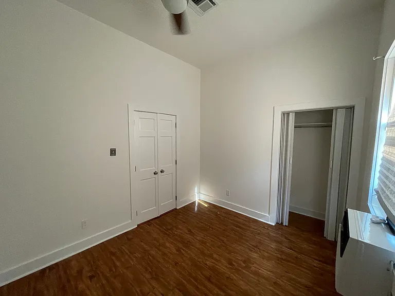 4810 Annunciation St — Photo 7