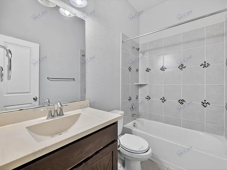6607 Deleon St — Photo 16
