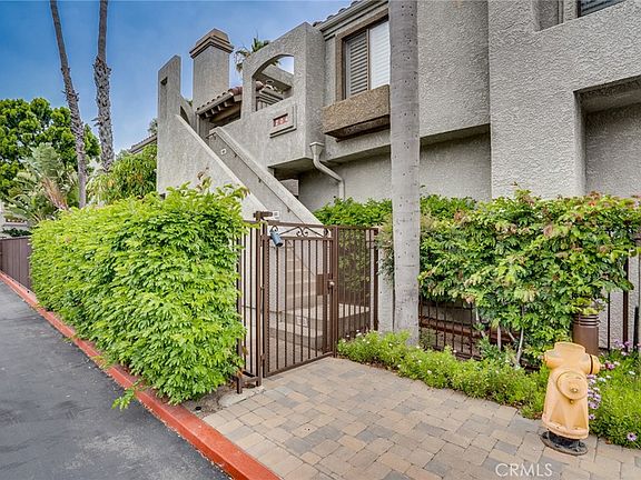 4th image of 4862 Tiara Dr APT 204