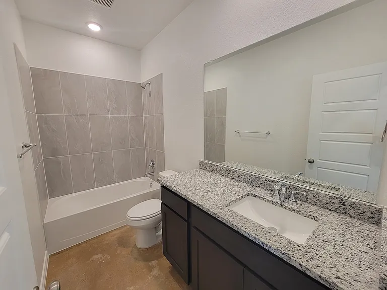 3807 American Elm Dr — Photo 6