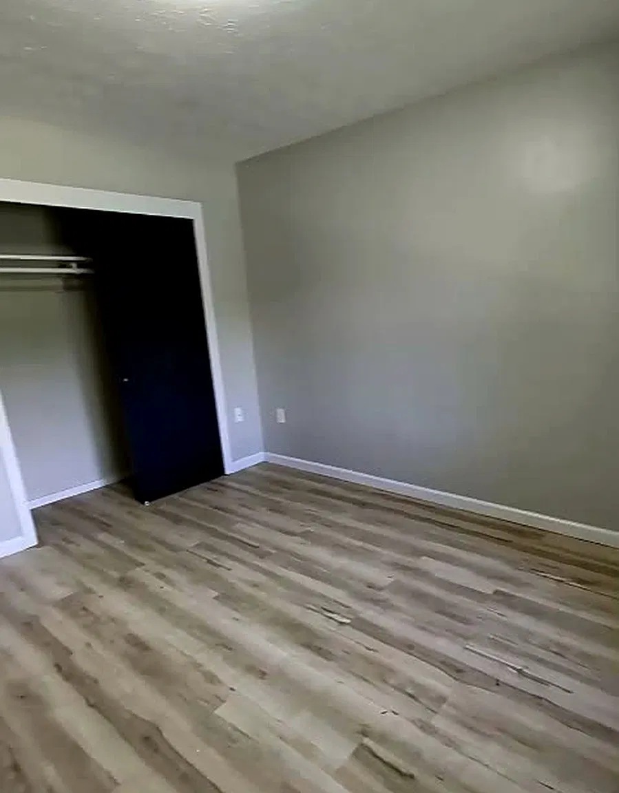 2 bed, 850 sqft, $1,900 — Photo 3