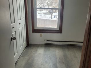 204 Corthell St #204, Indian Orchard, MA 01151