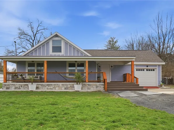 3935 Anthony Ln, Franklin, OH 45005