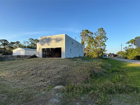 3rd image of 5182 Hopkins Ave