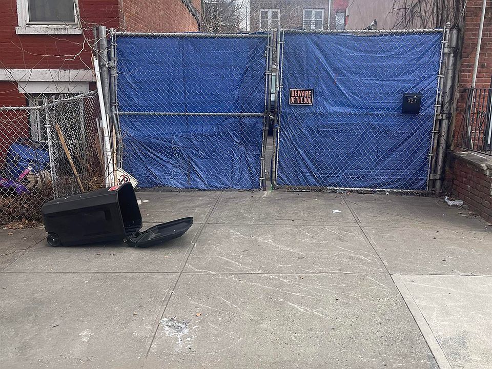 2nd image of 328 Halladay St