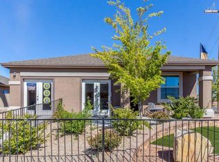 520 Dusk View St, Socorro, TX 79927