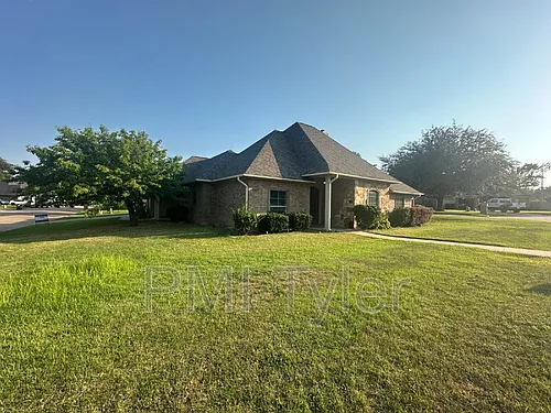 2 Baylee Dr Photo 1