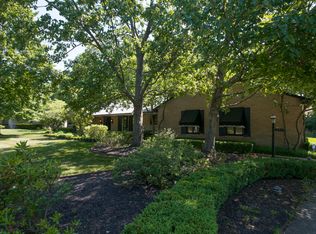 654 Indian Mound Rd, Columbus, OH 43213