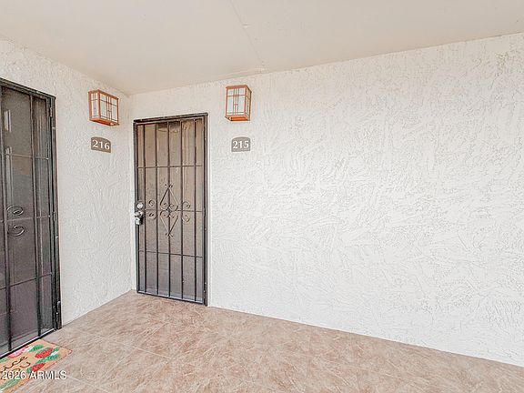 4th image of 3825 E CAMELBACK Road #215