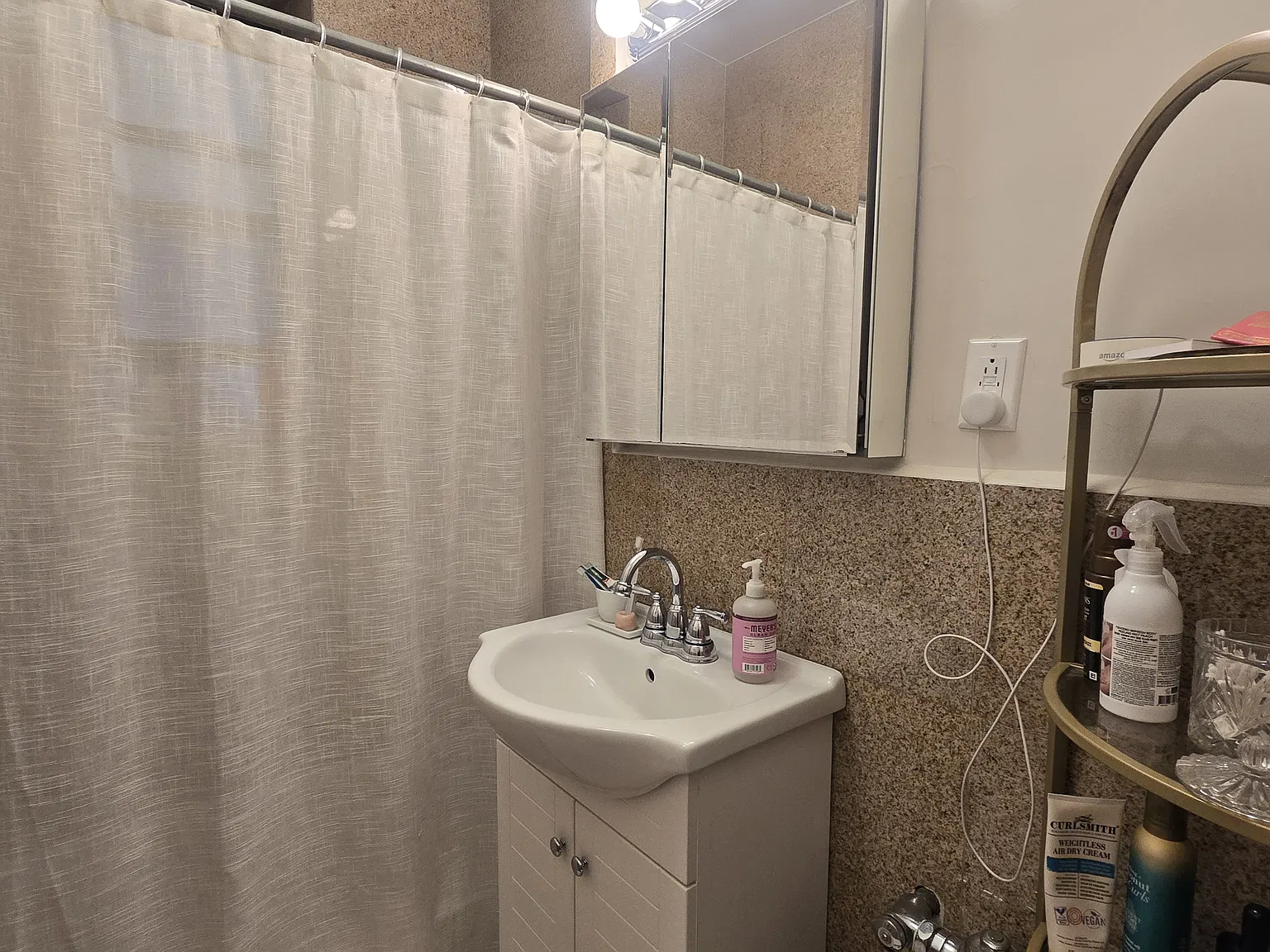 509 Cathedral Parkway — Photo 3