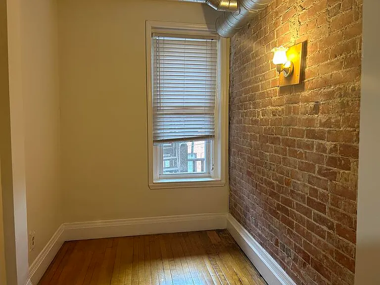 The Lexington — Photo 20