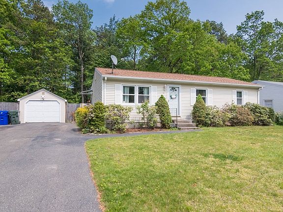 3rd image of 65 Hanson Dr