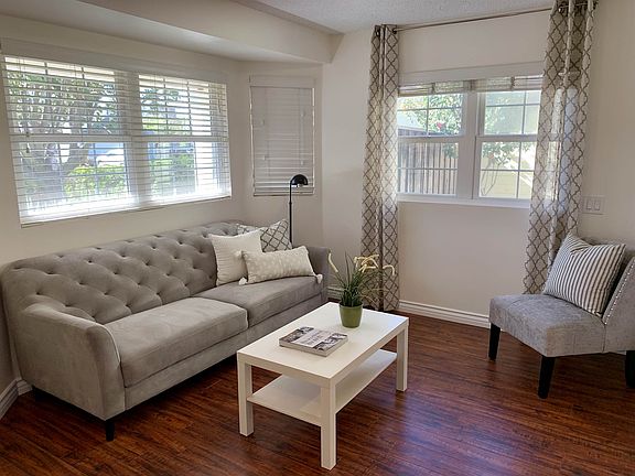 4th image of 9941 Millwood Cir