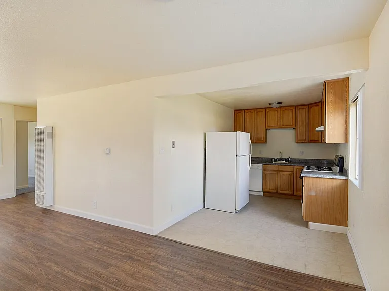 1615 Prince St #4 — Photo 5