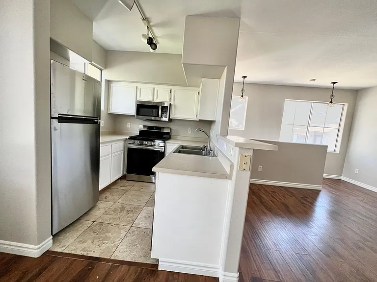 9050 W Warm Springs Rd #2147 — Photo 18