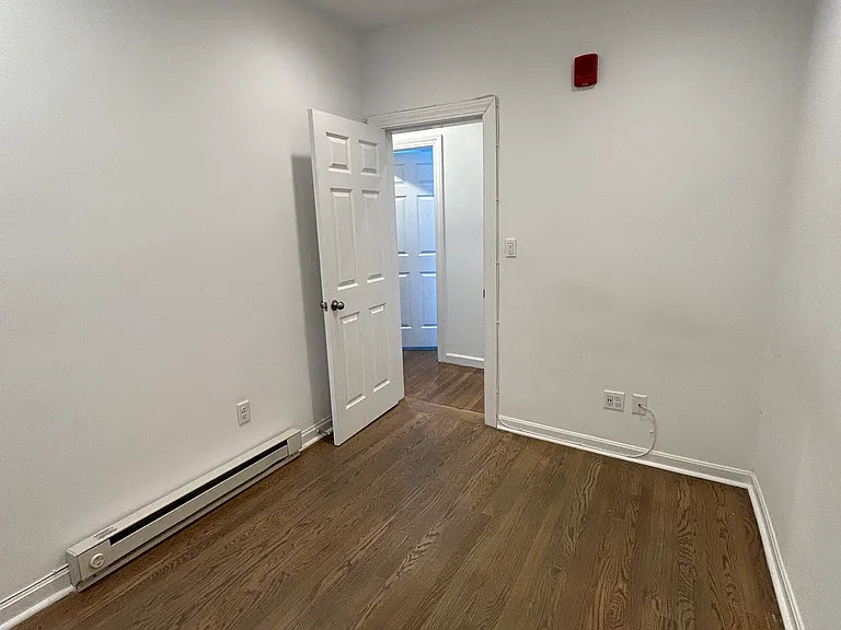 21 Peterborough St #17 — Photo 11